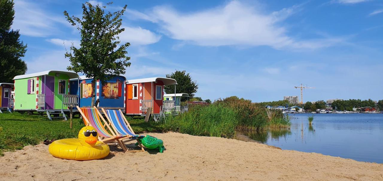 Camping Zeeburg Amsterdam Hotel Exterior photo